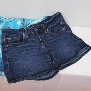 American Eagle Classic Blue Denim Stretch Shorts